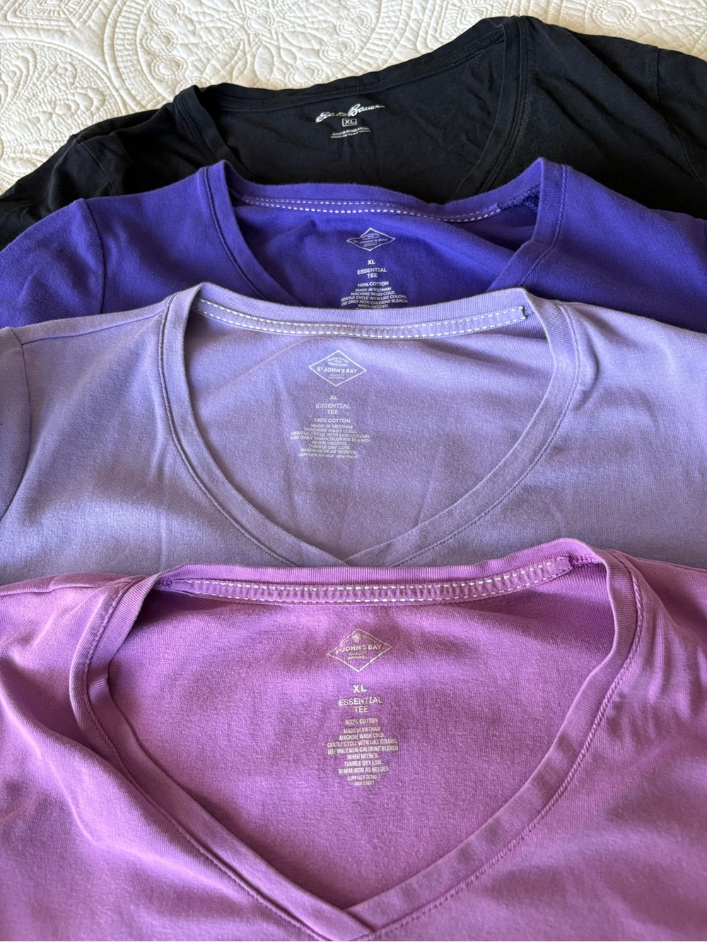 4 set-Eddie Bauer Women's Short Sleeve Tees - Black, Purple, Lavender, Lilac